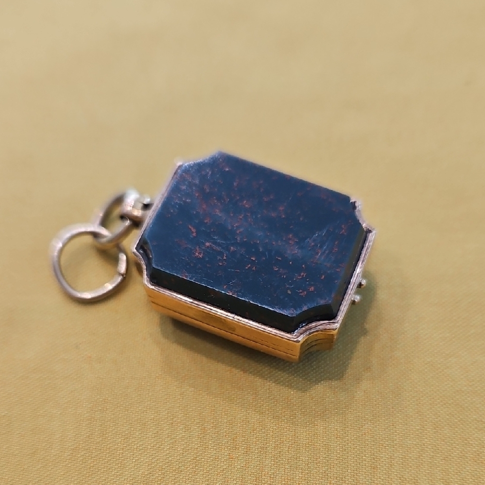 Victorian-Era Mourning Locket - Likely 14K or 15K (Unmarked) & Bloodstone Slabs